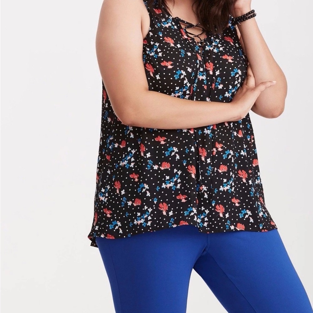 Torrid Floral Print Georgette Tie Front Tank Top Black 0X 12 #76370 EUC